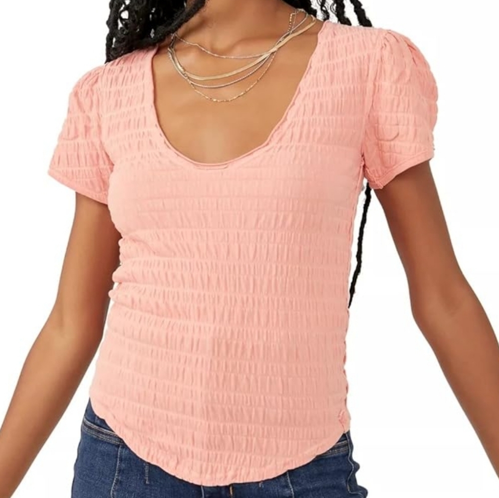 We The Free by Free People Textured Short Sleeve Top – Peach – Size M